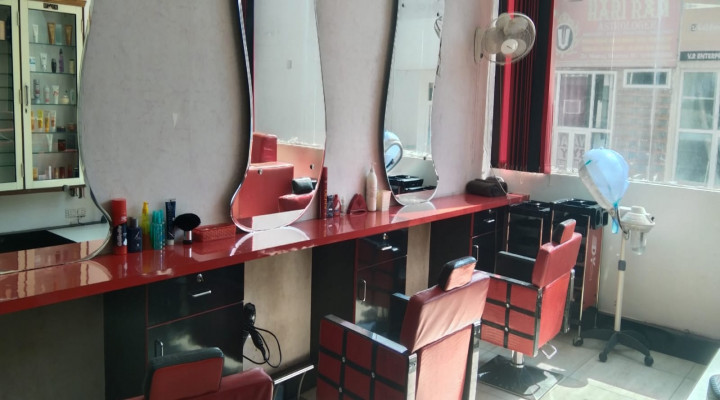 absolute salon 1